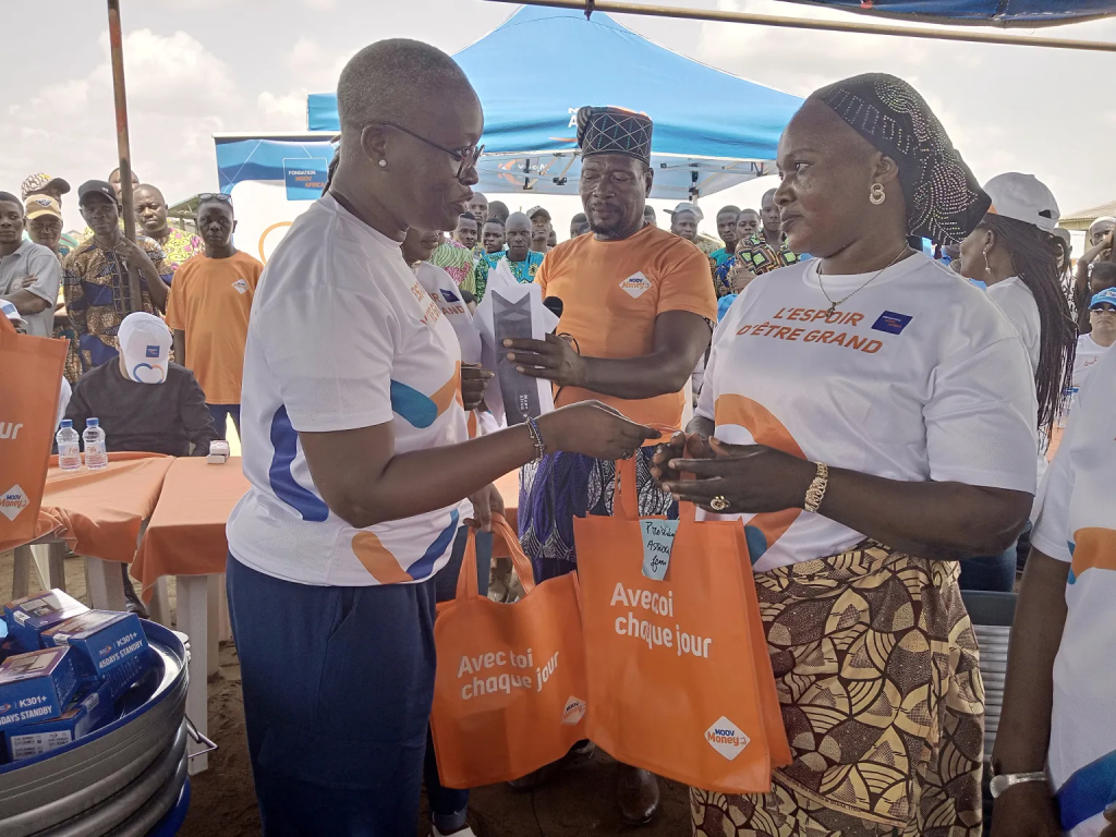 JIF 2024: Moov Africa Benin Donates Significant Kits to Women and Children of Sô Tchanhoué 4 image 6 1 JIF 2024: Moov Africa Benin Donates Significant Kits to Women and Children of Sô Tchanhoué