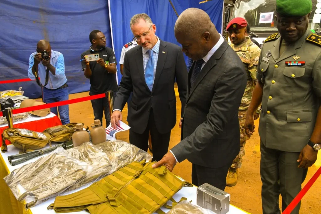American Contribution: Four Tanker Trucks Donated to Benin 2 Don Etats Unis au Benin 1 1 American Contribution: Four Tanker Trucks Donated to Benin