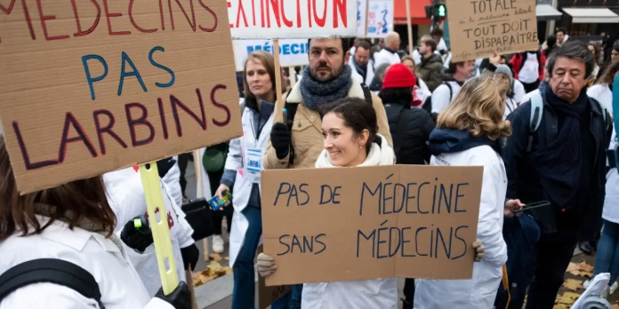 Mobilisation nationale des professionnels de santé contre la régulation de l'installation des médecins Mobilisation nationale des professionnels de santé contre la régulation de l'installation des médecins