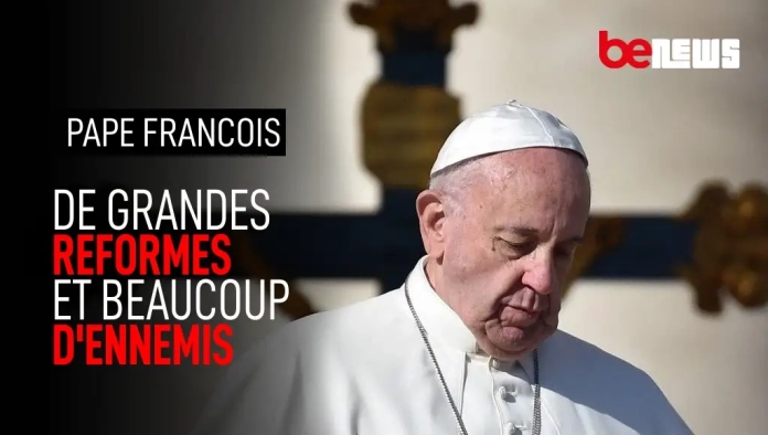 Pape François Pape François : de grandes réformes, mais aussi beaucoup d'ennemis