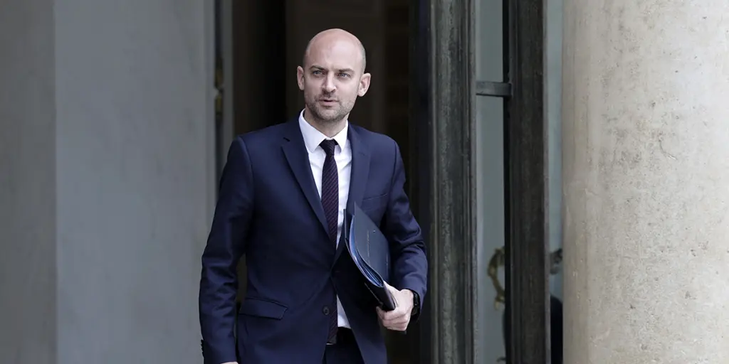 Le ministre franÃ§ais des Affaires Ã©trangÃ¨res, Jean-NoÃ«l Barrot