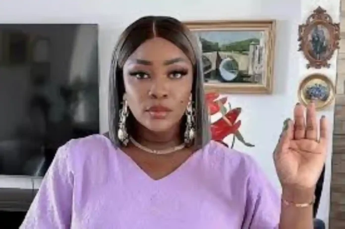 Coach Hamond Chic Coach Hamond Chic