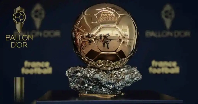 le-trophée-du-Ballon-d_Or le trophée du Ballon d'Or