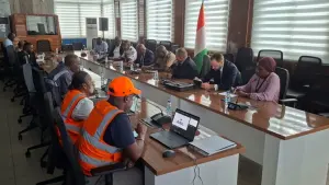 Container evacuation operation at the port of Abidjan