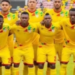 Les GuÃ©pards du BÃ©nin posent pour une rencontre officielle
