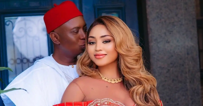 Regina Daniels 1 People - categorie