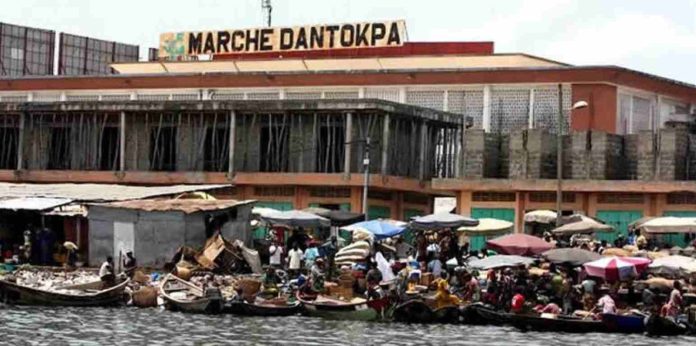 MarchÃ© dantokpa @ Etoile Africaine
