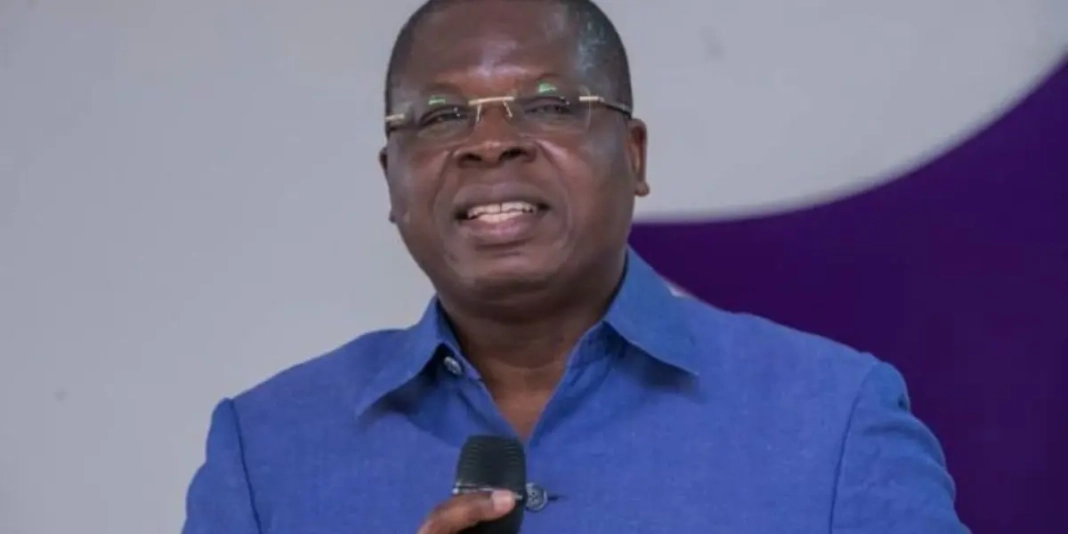 Le ministre de l’Équipement et de l’Entretien routier, Amédé Kouakou