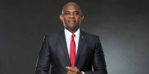 Tony Elumelu, président du groupe United Bank for Africa (UBA)