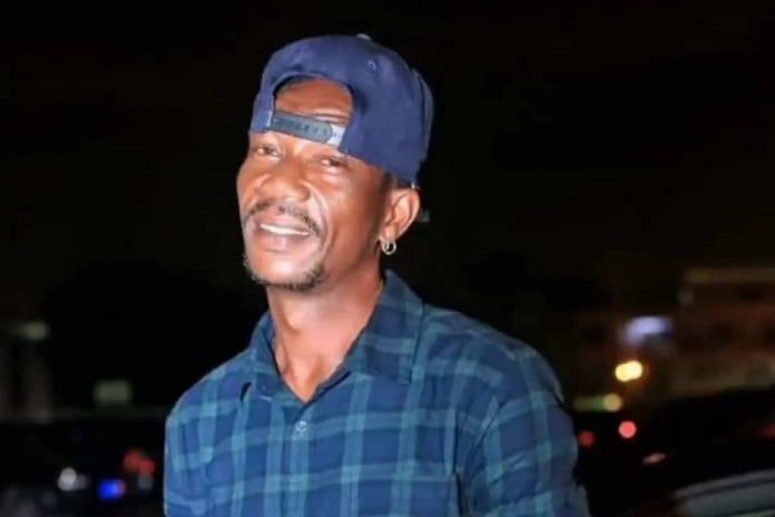 Le chanteur zouglou, Samy Succès