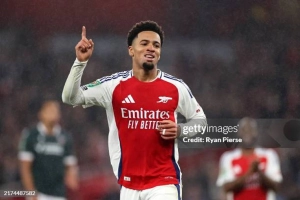 Le milieu offensif d'Arsenal, Ethan Nwaneri