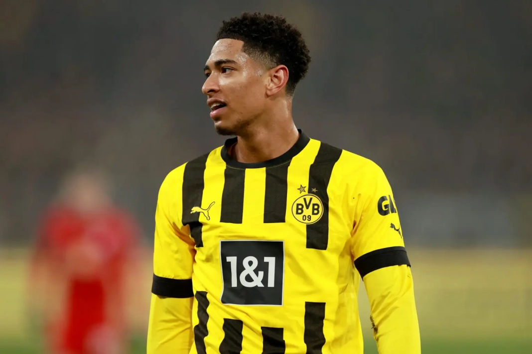 Le milieu de terrain du Borussia Dortmund, Job Bellingham