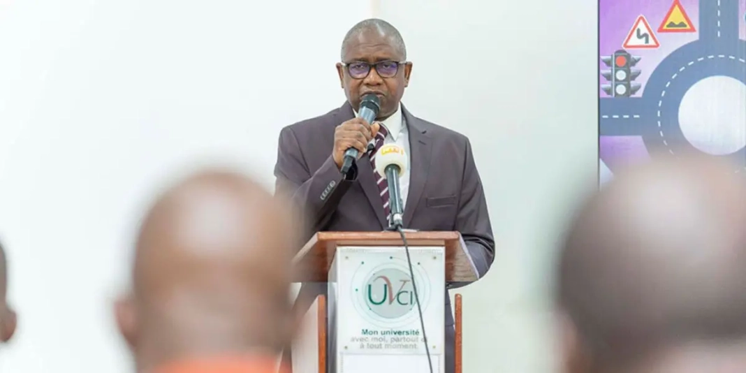 Le directeur de la communication du ministre de l’Enseignement supérieur, Dr Djofolo Doumbia