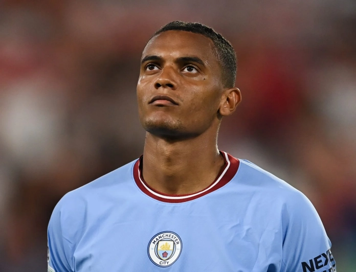 Le défenseur de Manchester City Manuel Akanji