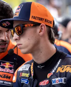 Pedro Acosta au guidon de sa KTM en MotoGP
