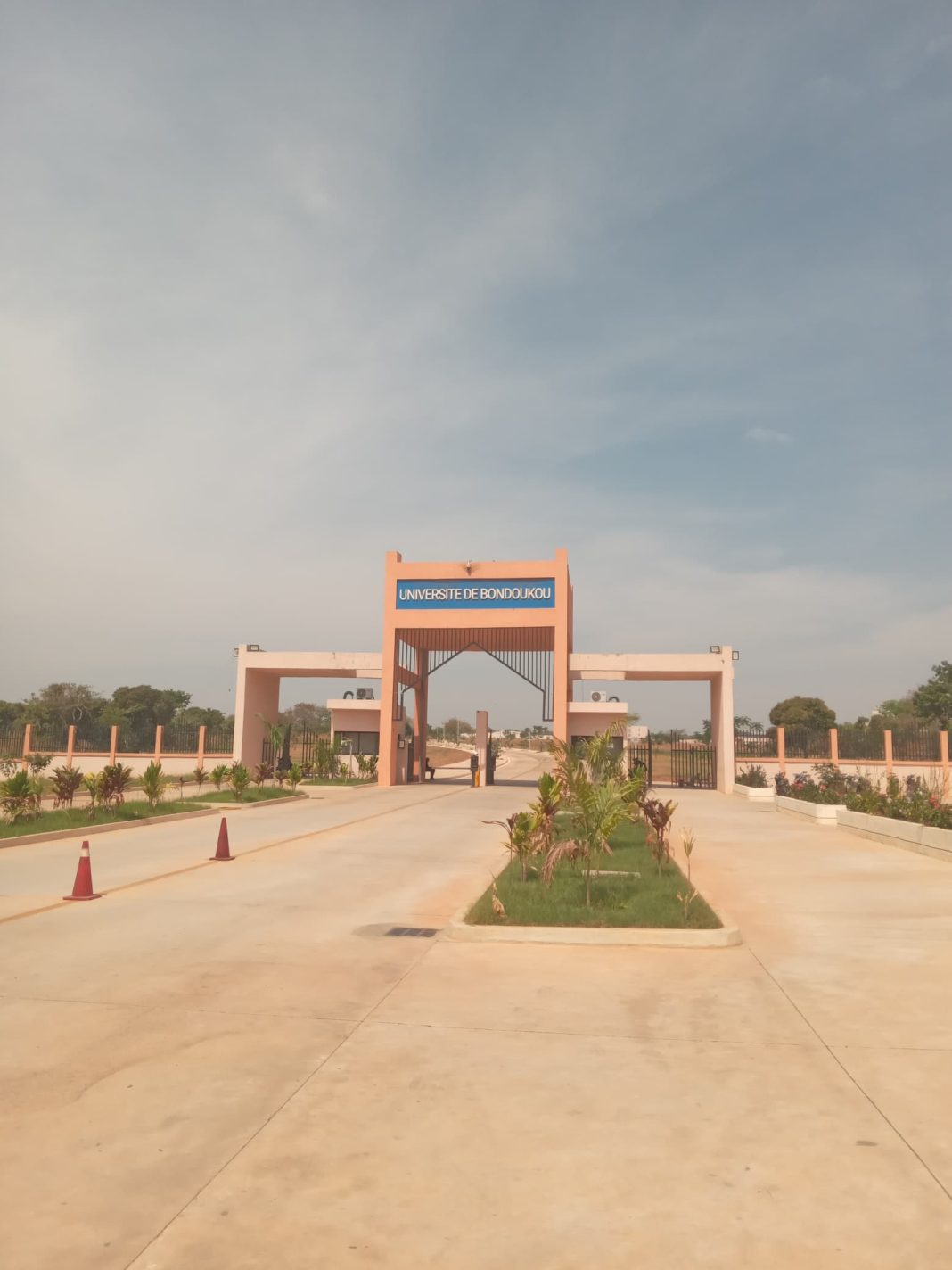 Entrée de l’Université de Bondoukou en Côte d’Ivoire