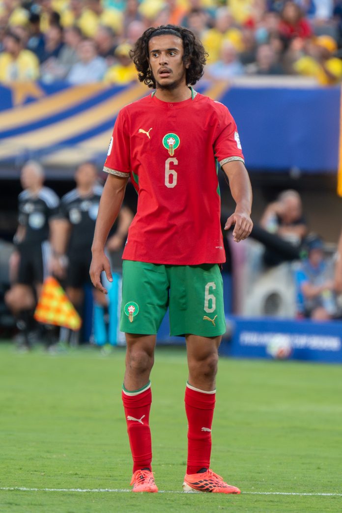 Ayyoub Bouaddi avec le Maroc lors du Mondial 2026