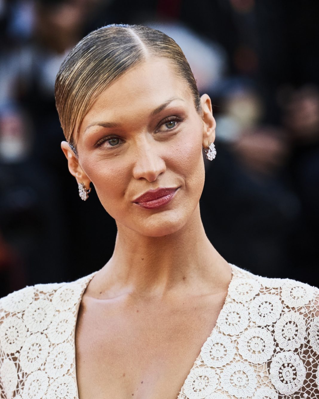 Bella Hadid au Festival de Cannes 2026