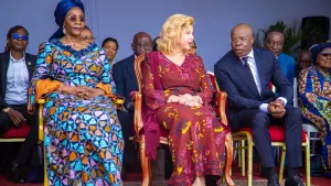 Dominique Ouattara avec A’Salfo lors du FEMUA 16 à Abidjan