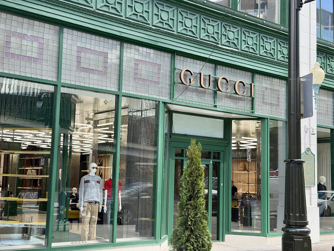 Façade d’une boutique Gucci à Detroit
