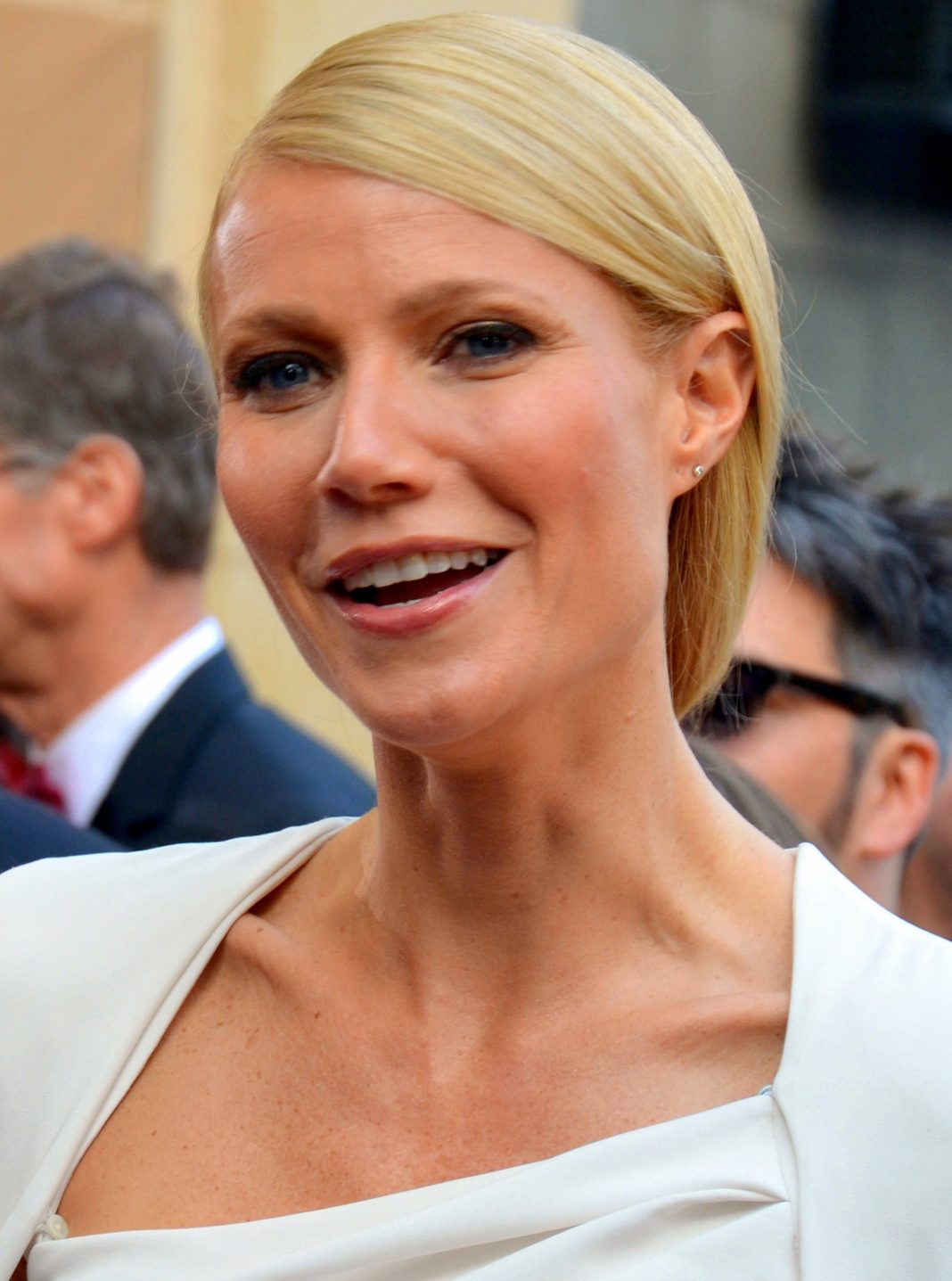 Gwyneth Paltrow sur le tapis rouge des Oscars en 2012