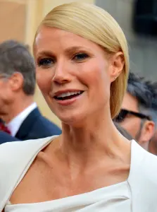 Gwyneth Paltrow sur le tapis rouge des Oscars en 2012