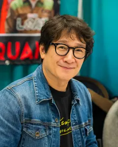 Ke Huy Quan à la GalaxyCon de Raleigh en 2026