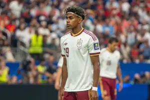 Lamine Yamal sous le maillot de l’Espagne lors du Mondial 2026