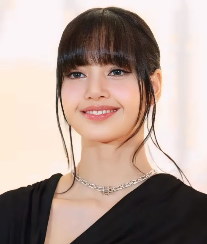 Lisa de BLACKPINK en mars 2024