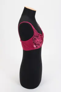 Bralette sans armatures, illustration de la tendance lingerie confort