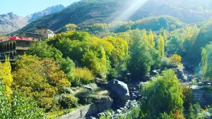 Vue de Tahannaout au Maroc, lieu de la résidence artistique JamSalam 2026