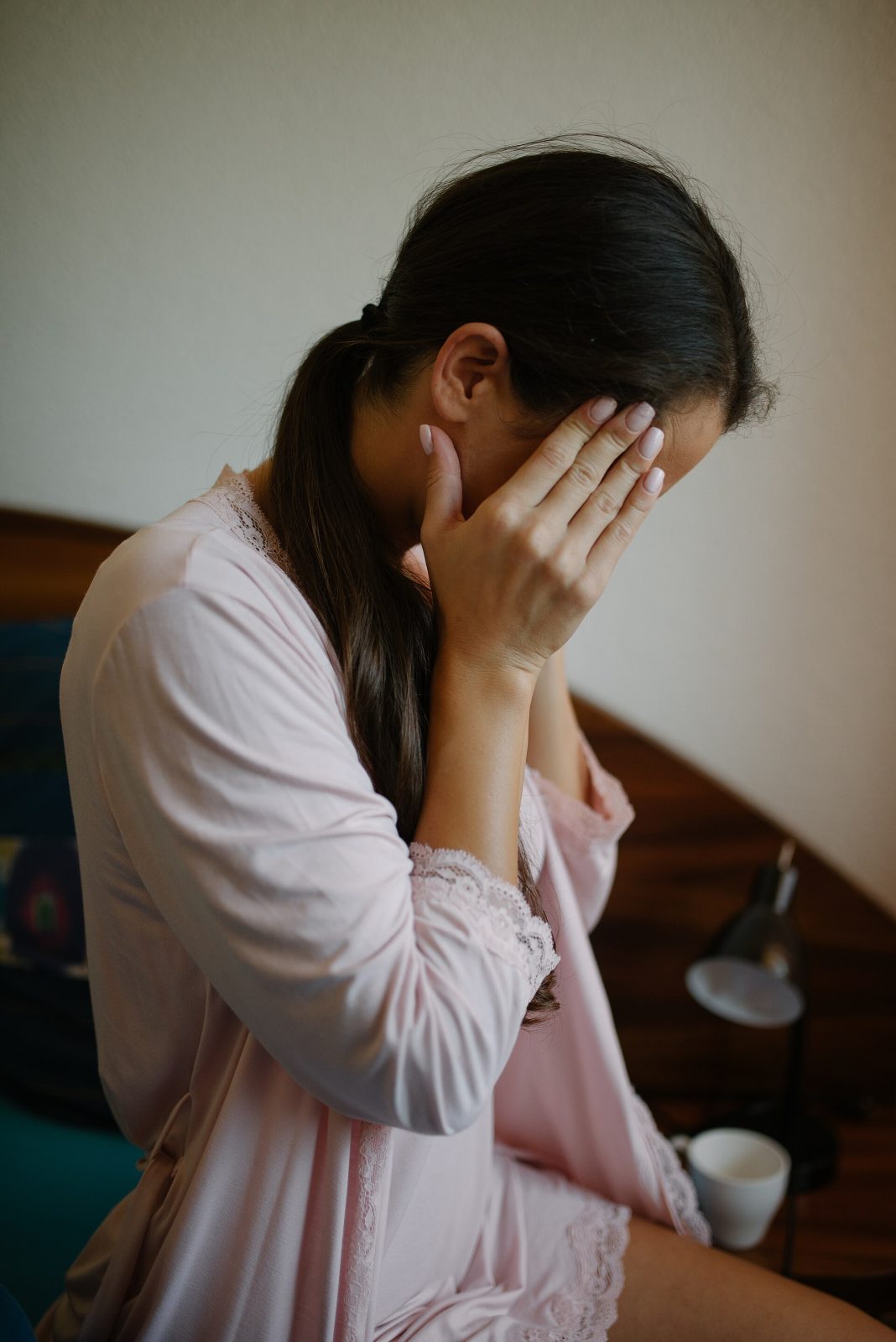Femme souffrant de migraine