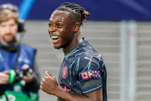 Jérémy Doku sous le maillot de Manchester City en octobre 2023