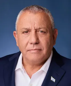 Gadi Eisenkot, chef du parti Yashar et principal rival de Benjamin Netanyahu