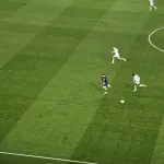 Khvicha Kvaratskhelia en action avec le Paris Saint-Germain en février 2026