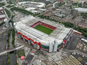 Vue aérienne du stade Old Trafford à Manchester