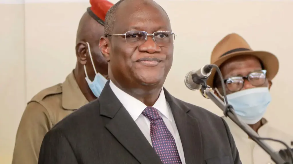 Téné Birahima Ouattara, ministre ivoirien de la Défense